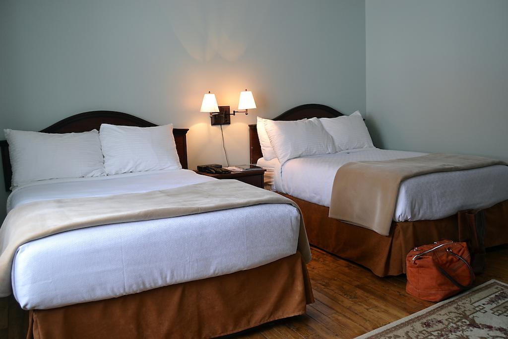 Anchor Inn Hotel And Suites Twillingate Oda fotoğraf